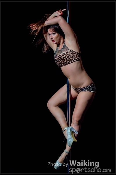 2015-11-19 Aerial Dance 0927