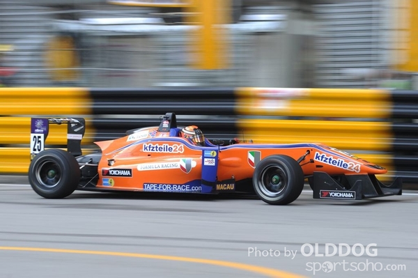 GrandPrixD1 (68)