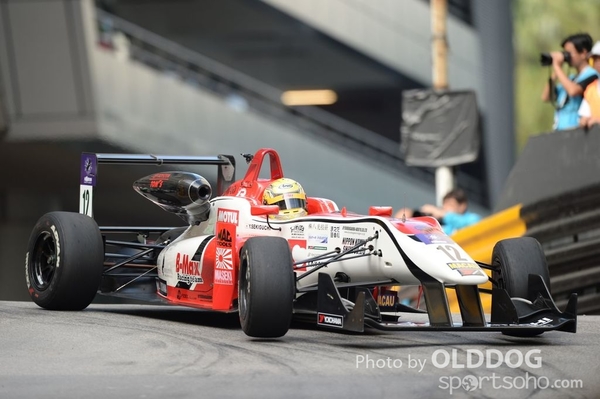 GrandPrixD1 (73)