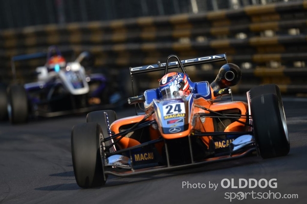 GrandPrixD1 (169)