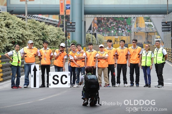 GrandPrixD2 (132)