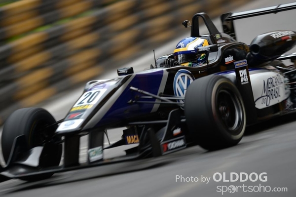 GrandPrixD2 (164)