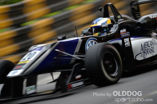 GrandPrixD2 (165)