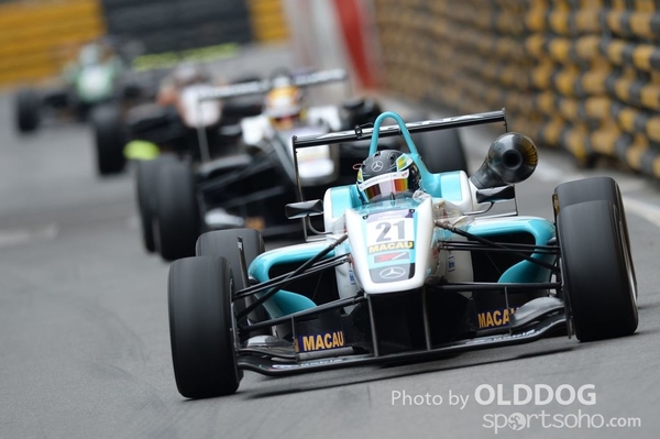 GrandPrixD2 (167)
