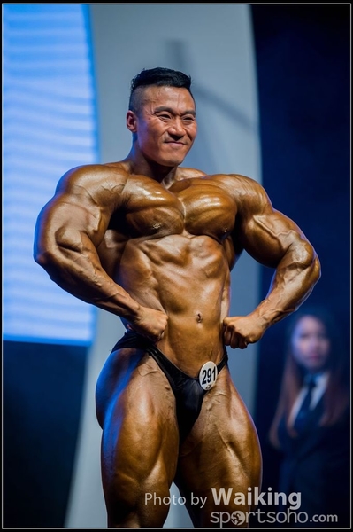 2015-11-25 Mr Olympia 0391