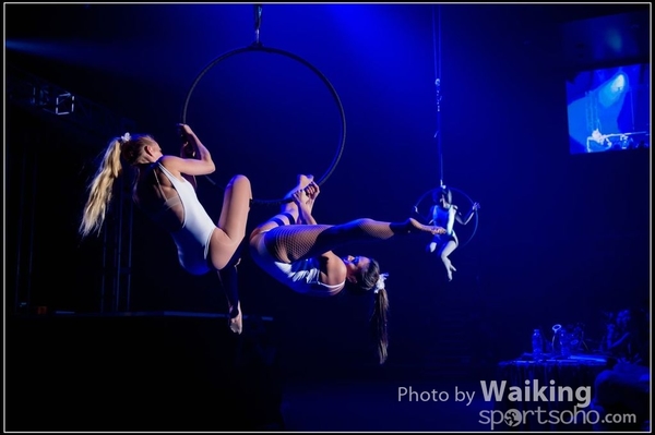 2015-11-27 Pole Dance 0004