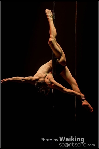 2015-11-27 Pole Dance 0031