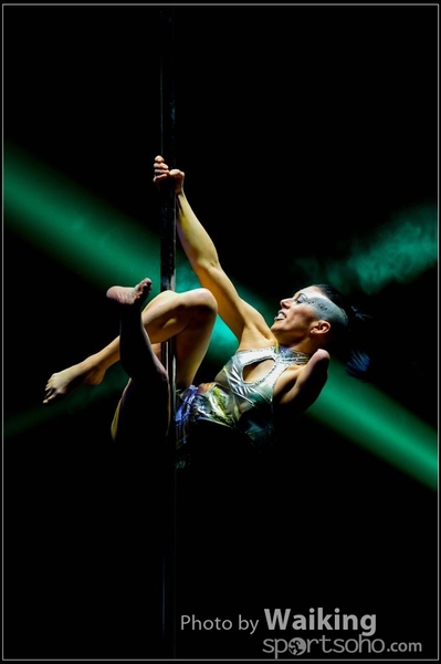 2015-11-27 Pole Dance 0163