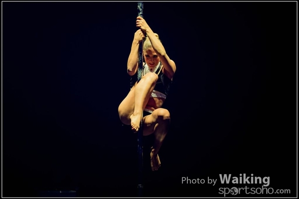 2015-11-27 Pole Dance 0180