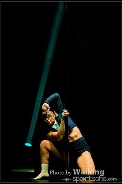 2015-11-27 Pole Dance 0267