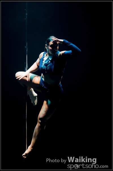 2015-11-27 Pole Dance 0276