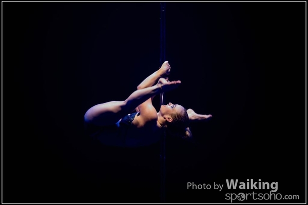 2015-11-27 Pole Dance 0369