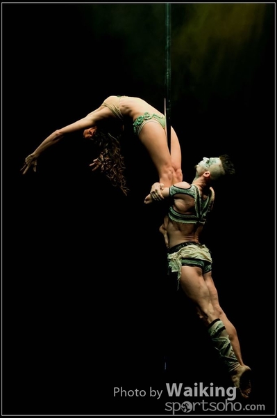 2015-11-27 Pole Dance 0399