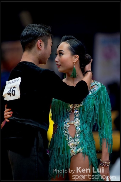 20151120Dance375