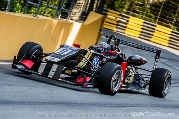 SP1_9743