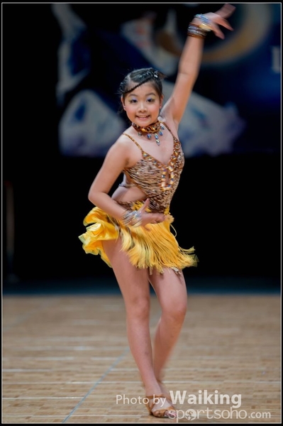 2016-01-02 No. 1 Dance 0136