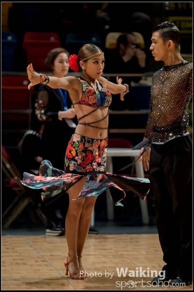 2016-01-03 No. 1 Dance 0123