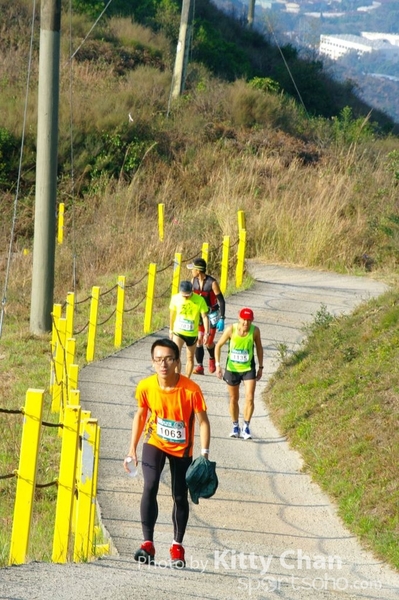 SG202246