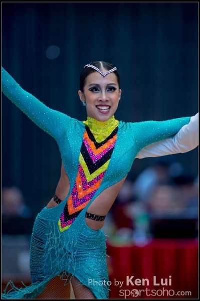 2016028Dance 1037