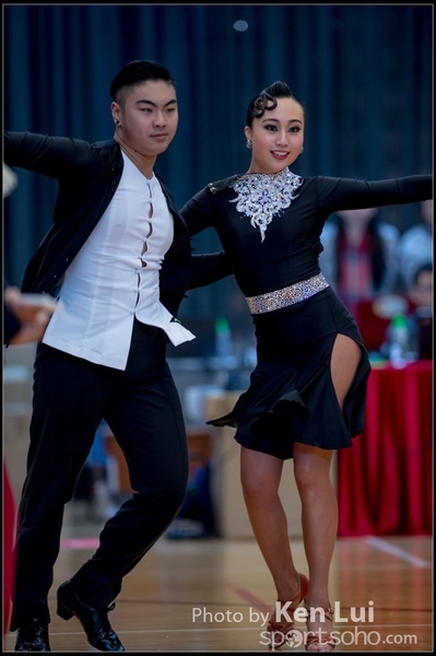 2016028Dance 1043