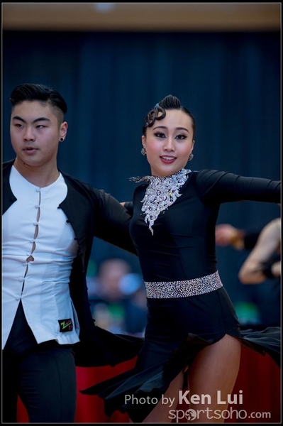 2016028Dance 1044