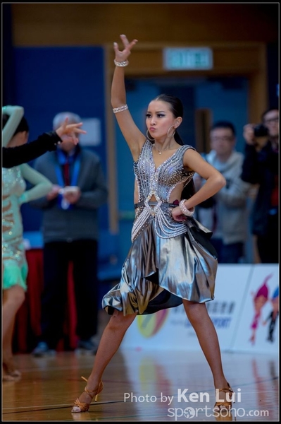 2016028Dance 1072