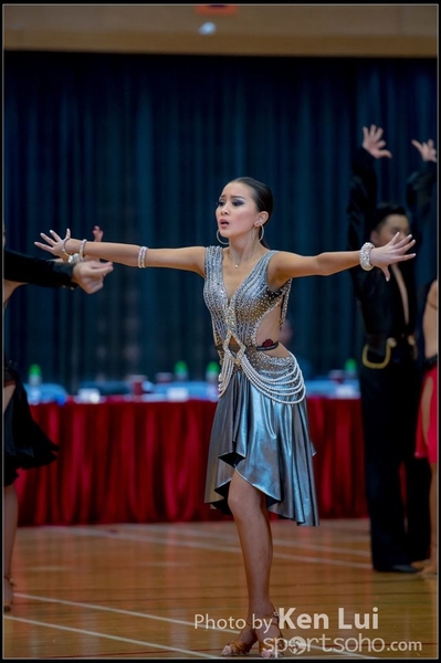 2016028Dance 1089