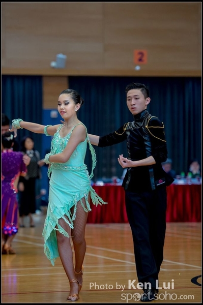 2016028Dance 1104