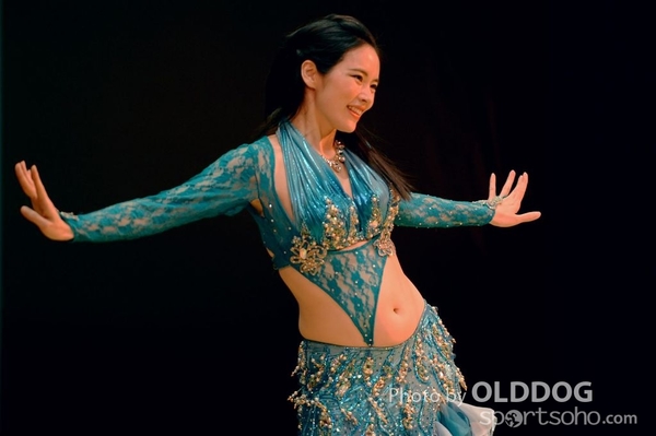 Belly Dance (111)