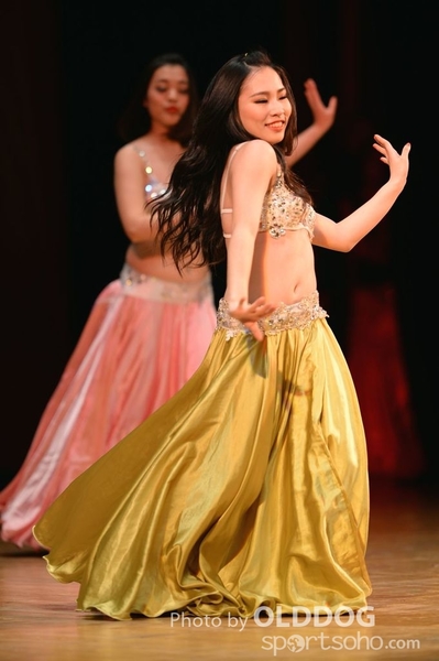 Belly Dance (211)