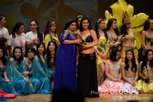 Belly Dance (256)