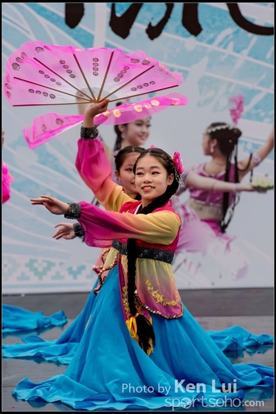 222Folk Dance