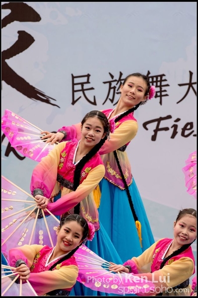 236Folk Dance