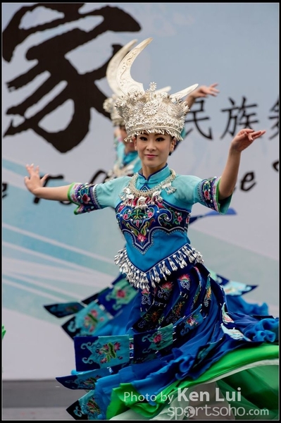 274Folk Dance
