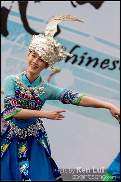 280Folk Dance