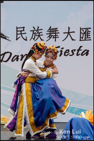 326Folk Dance
