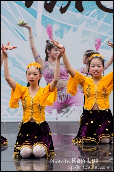 398Folk Dance