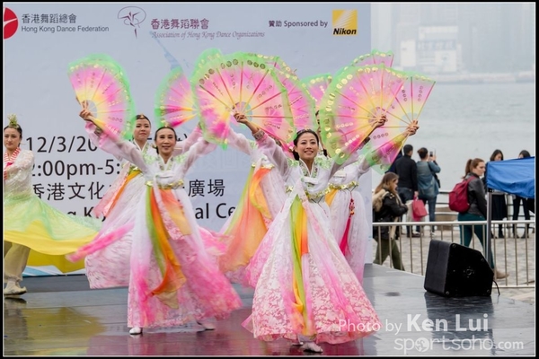 412Folk Dance