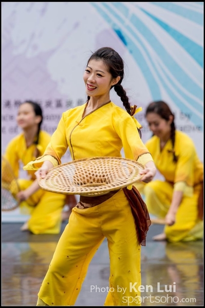 438Folk Dance