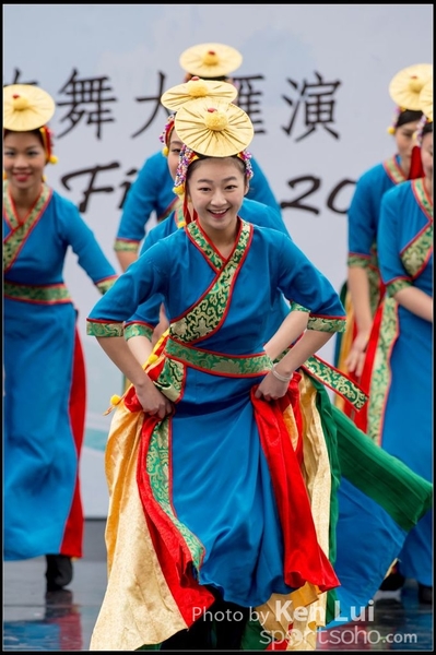 479Folk Dance
