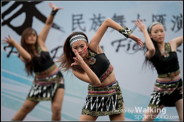 127 Chinese Folk Dance