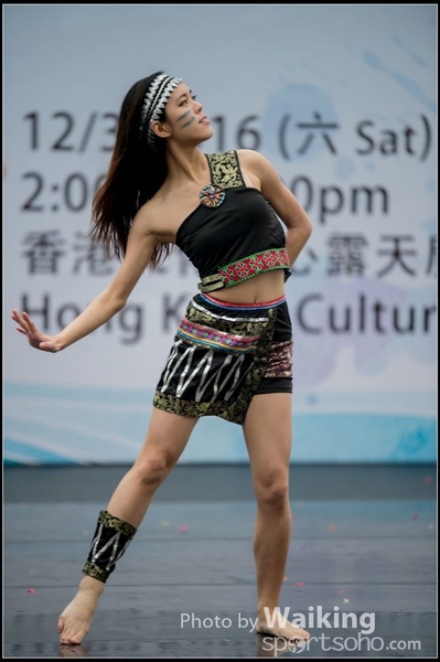 141 Chinese Folk Dance
