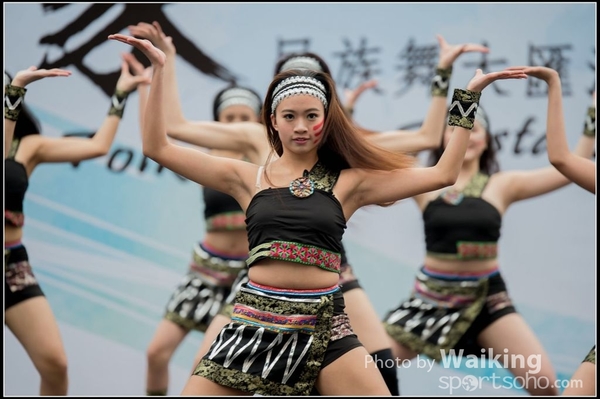 159 Chinese Folk Dance