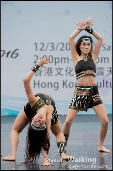 166 Chinese Folk Dance