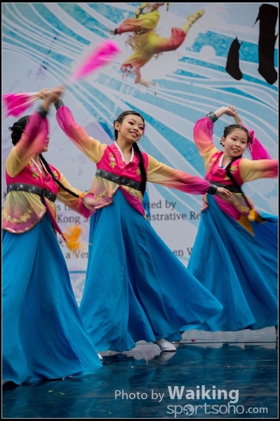 252 Chinese Folk Dance