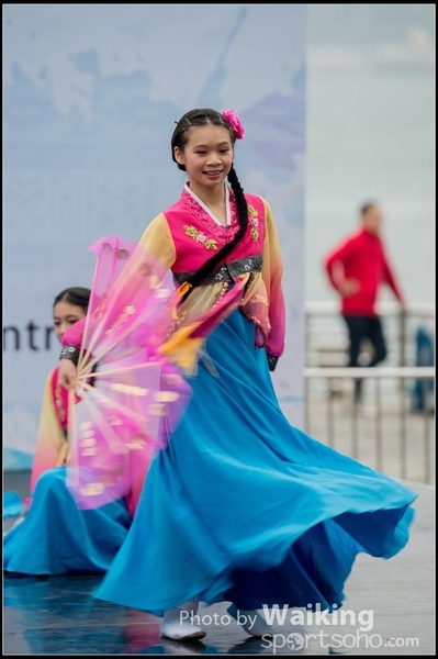255 Chinese Folk Dance