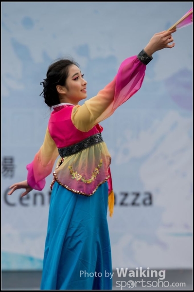 263 Chinese Folk Dance