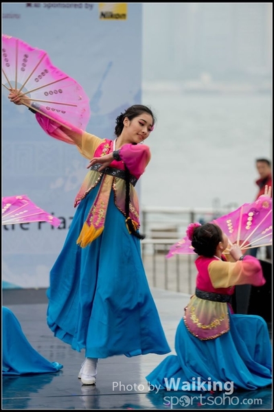 267 Chinese Folk Dance