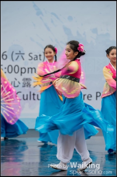 271 Chinese Folk Dance