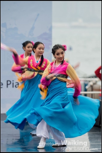 279 Chinese Folk Dance
